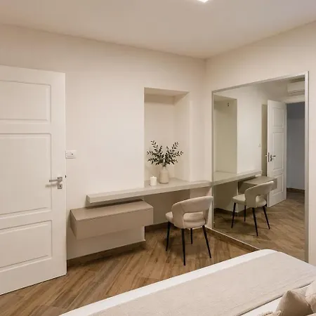 Apartamento Le Terrazze Pitt *